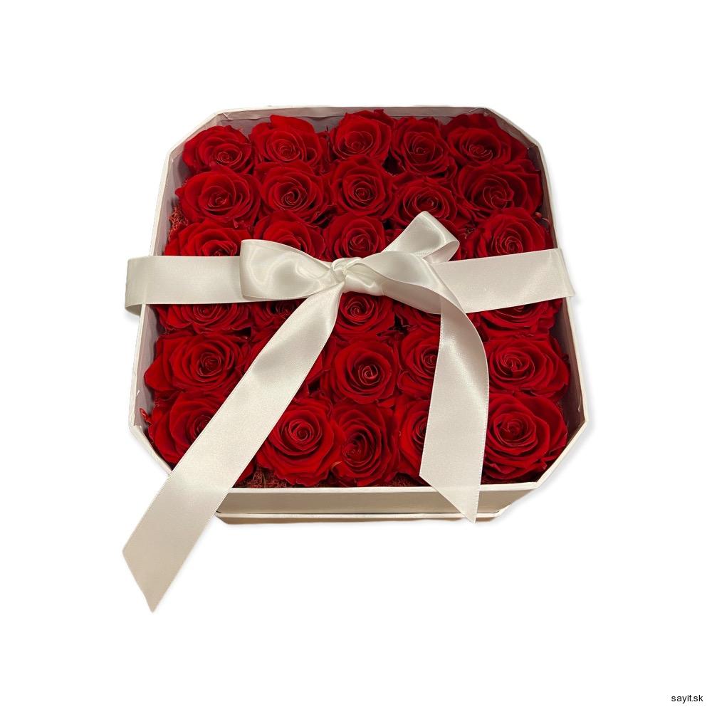 Trvácne ruže v hranatom boxe - červené