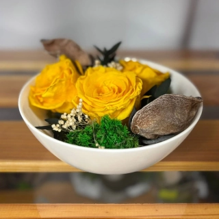 Aranžmán 3 žlté stabilizované ruže v miske